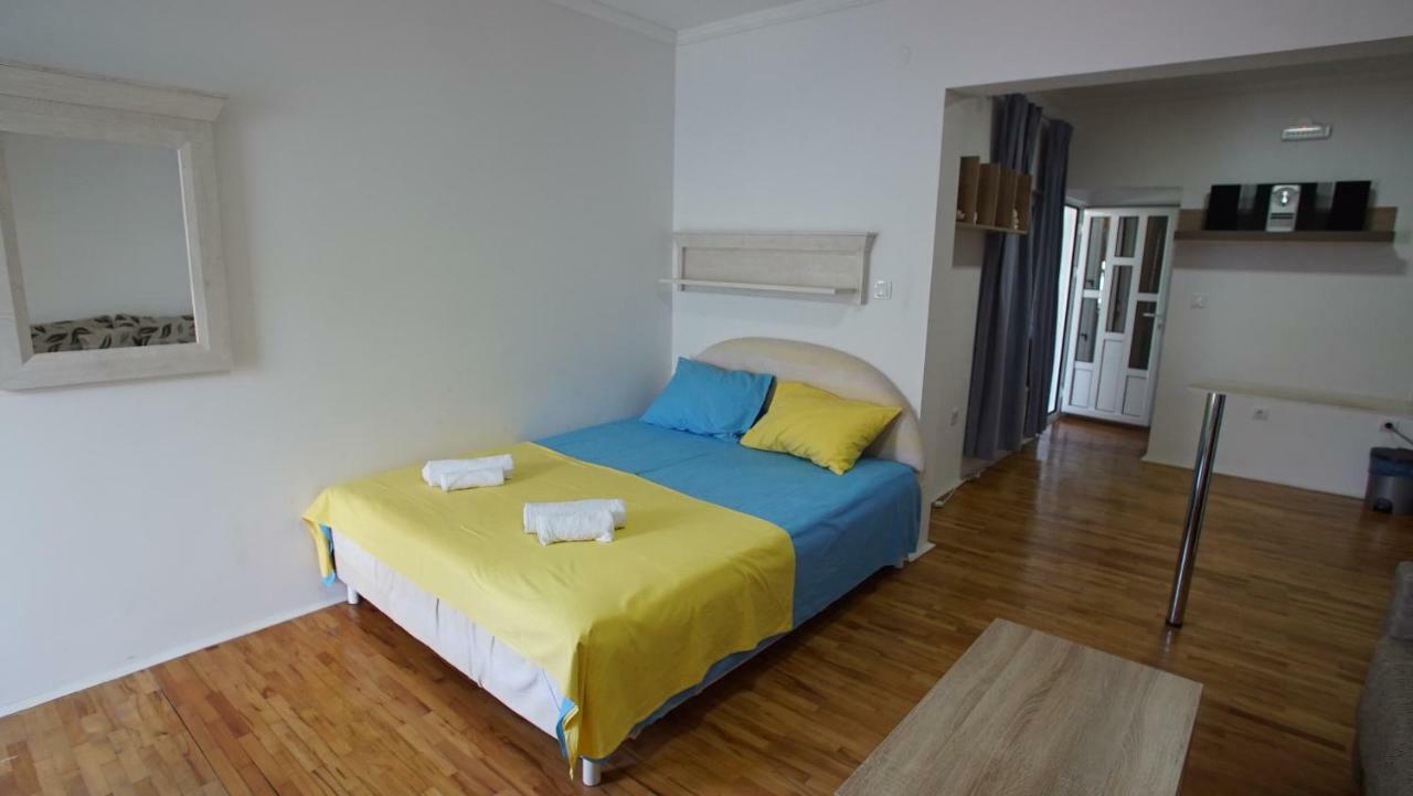 Penthouse Stoliv New Spa-Pool Villa Is Located 5M From The Sea, Exclusive Terrace,Private Jetty Wih Sunbeds, Pebble Beach, Secluded Location Total Area 375M2 At Your Disposal コトル エクステリア 写真